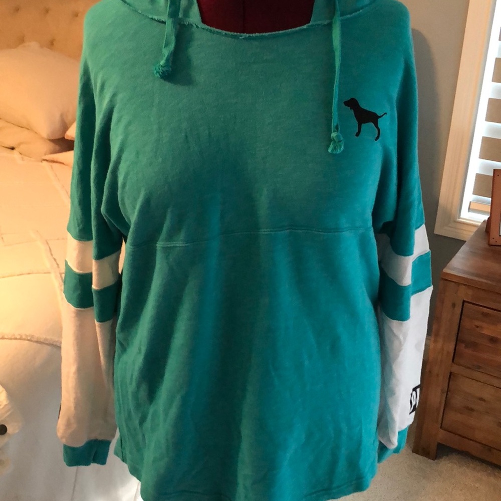 VS PINK lightweight sweatshirt